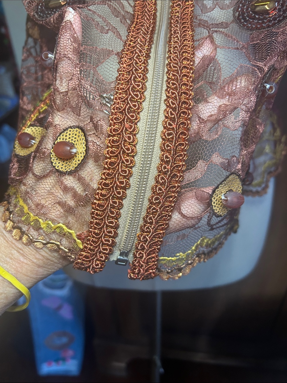 Embroidered Embellished Lace Zipper Tank M - Picture 8 of 10